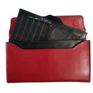 Chic Red Leather vintage Wallet like new